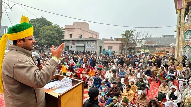 विपक्षी गठबंधन में बिखराव, कांग्रेस भी टूटेगी - दुष्यंत चौटाला