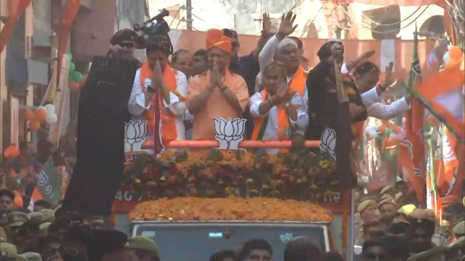 CM Yogi Road Show