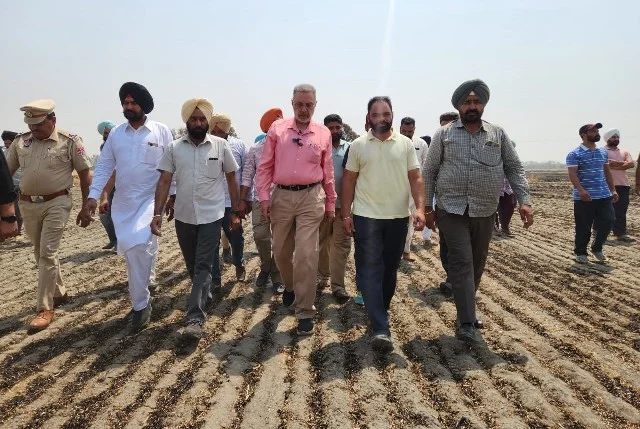 किसानों को हुए नुकसान की भरपाई अपनी तनख्वाह से करेंगे मंत्री