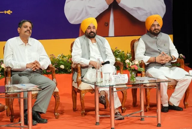 ‘आप’ सरकार ने सरपंचों का मान-भत्ता बढ़ाकर दो हजार रुपए किया - मान