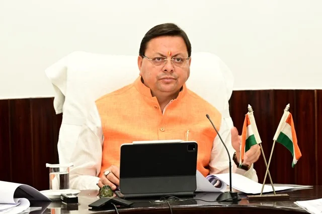 बच्चों को पाठ्यचर्या में श्रीमद् भागवत गीता का अध्ययन भी कराया जाए - सीएम