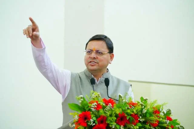 मुख्यमंत्री ने हरबंश कपूर मेमोरियल कम्युनिटी हॉल का किया लोकार्पण