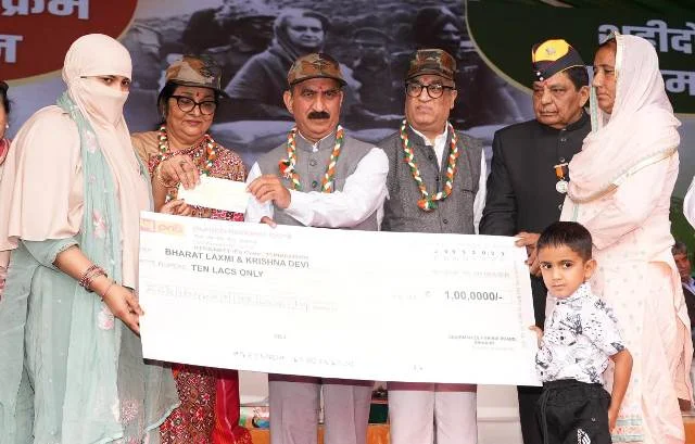 युद्ध वीरों और शहीदों के सम्मान में आयोजित हुआ 'जय हिंद सभा' कार्यक्रम