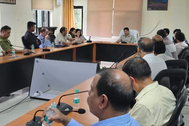 देहरादून में फार्मा सेक्टर को लेकर हुई अहम समीक्षा बैठक