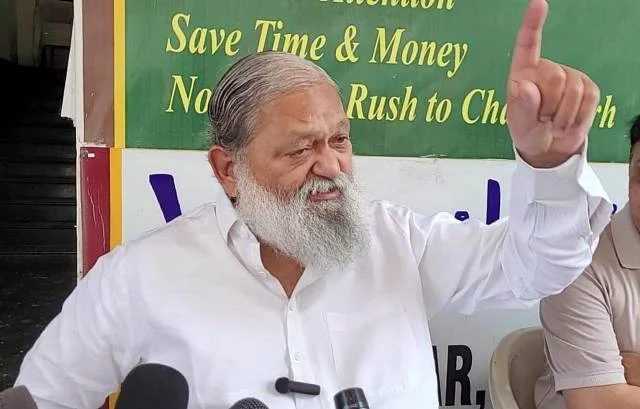 विज ने मोदी के नेतृत्व में GDP की उपलब्धि की सराहना की