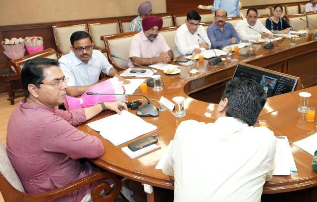 पंजाब सरकार नागरिक सेवाओं के विस्तार के लिए खोलेगी 44 नए सेवा केंद्र