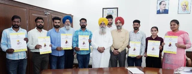मंत्री खुड्डियां ने पशुपालन विभाग में 8 नए कर्मियों को दिए नियुक्ति पत्र
