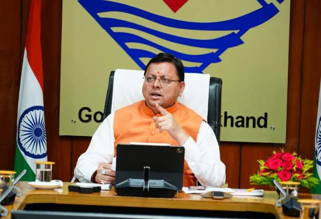 मुख्यमंत्री ने नागरिक उड्डयन परियोजनाओं को त्वरित गति से पूरा करने के निर्देश दिए
