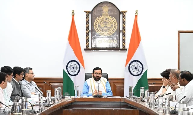 सीएम ने दिए हरियाणा की आधारभूत संरचना मजबूत करने के निर्देश