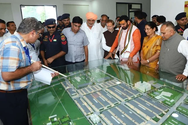 सैनी ने सोनीपत के फल-सब्जी मार्केट का किया निरीक्षण