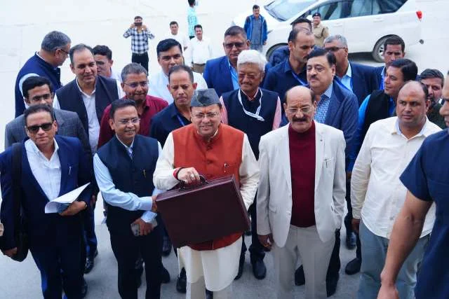 मुख्यमंत्री ने पेश किया 5315 करोड़ का अनुपूरक बजट