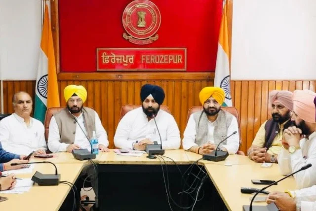 शिक्षा मंत्री ने गुरु तेग बहादुर जी के 350वें शहीदी दिवस की तैयारियों की समीक्षा की