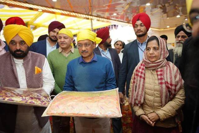 मान और केजरीवाल ने तीन तख्त साहिबान को पवित्र शहर का दर्जा मिलने पर अरदास की