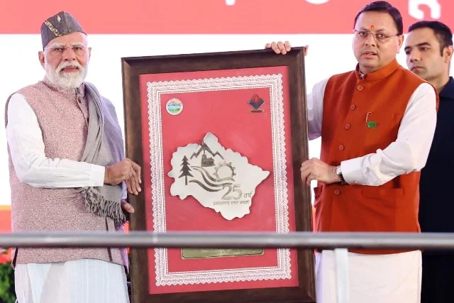 रजत जयंती समारोह में पीएम मोदी का पहाड़ी अंदाज