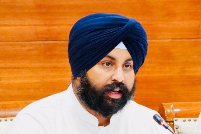 पंजाब-IIT मद्रास साझेदारी से बनेगा देश का पहला करियर गाइडेंस मॉडल