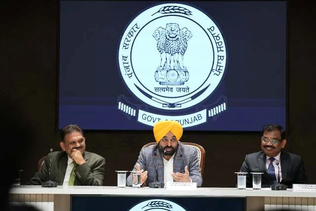 प्रशासनिक फैसलों में आम आदमी को प्राथमिकता सीएम मान