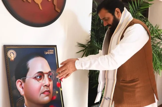 महापरिनिर्वाण दिवस पर सीएम ने डॉ. अंबेडकर को नमन किया