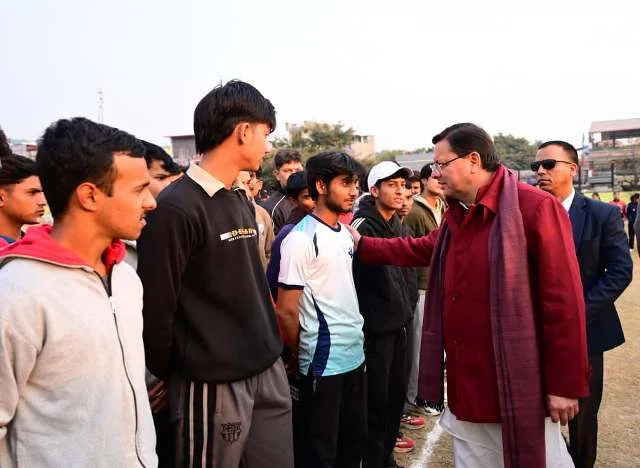 सीएम धामी ने अग्निवीर भर्ती प्रशिक्षण केंद्र का किया निरीक्षण