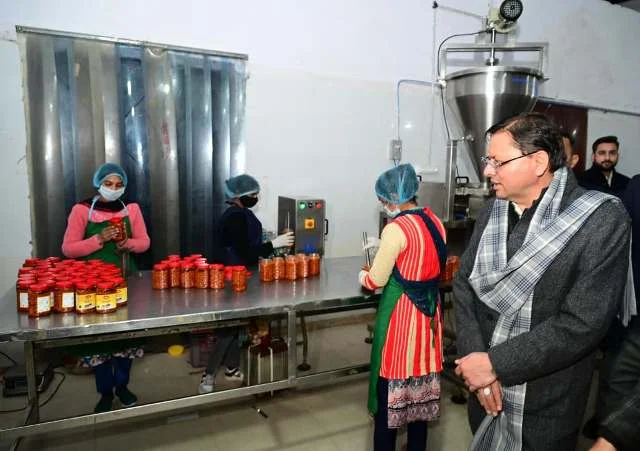 सीएम धामी ने हरिद्वार के बुग्गावाला में ‘मशरूम ग्राम’ का किया शुभारंभ