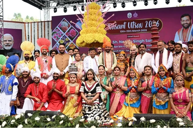 Nayab Singh Saini ने पंचकूला में 38वें वसंत उत्सव का शुभारंभ किया