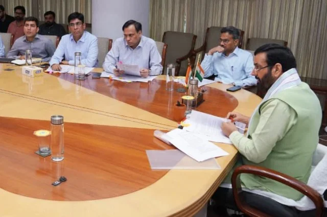 वॉटर हार्वेस्टिंग के लिए जगह चिन्हित करें