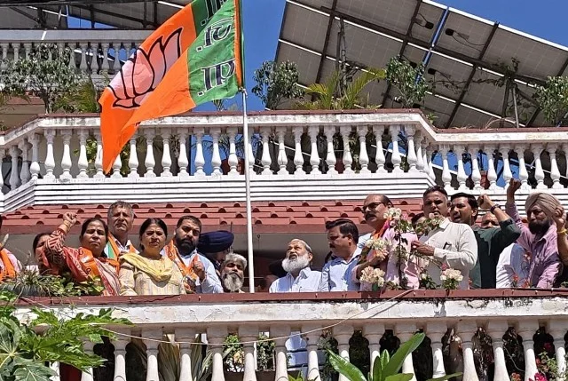 दुनिया की सबसे बड़ी पार्टी है बीजेपी - विज