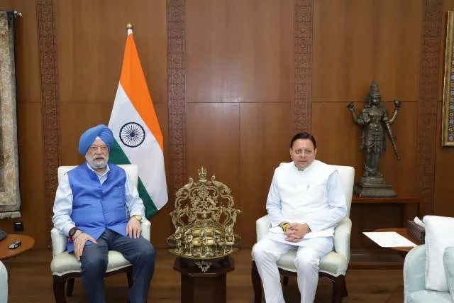 सीएम धामी ने केंद्रीय मंत्री हरदीप सिंह पुरी से मुलाकात कर अहम मुद्दों पर चर्चा की