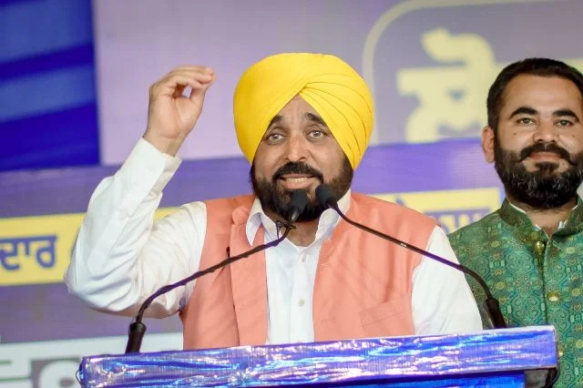 सीएम मान ने गांव चीमा में 30 बेड के आधुनिक अस्पताल का उद्घाटन किया