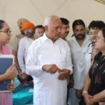 कैबिनेट मंत्री बरिंदर गोयल ने सिविल अस्पताल मूनक पहुंचकर मरीजों का हाल जाना