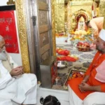 मंत्री विज ने माता मनसा देवी मंदिर में परिवार सहित की पूजा-अर्चना