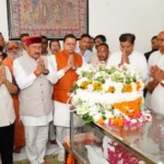 मुख्यमंत्री धामी ने पूर्व सीएम मेजर जनरल भुवन चंद्र खंडूरी को दी श्रद्धांजलि