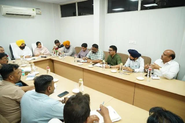 ट्राइसिटी क्षेत्र के बुनियादी ढांचे को मजबूत करने के लिए नई विकास परियोजनाओं की घोषणा