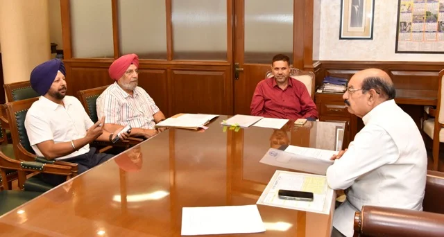 पूर्व सैनिकों के कल्याण के लिए पहल तेज, मंत्री भगत ने की समीक्षा बैठक