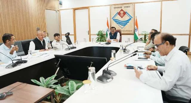 टिहरी झील को ग्लोबल पर्यटन डेस्टिनेशन बनाने की दिशा में उच्चस्तरीय बैठक