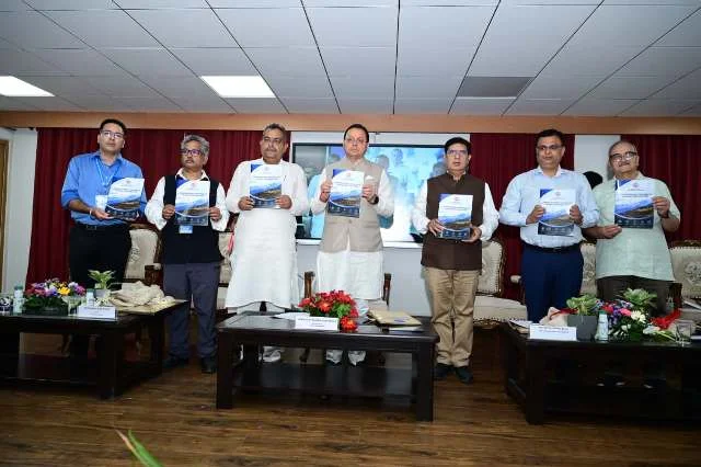 धामी ने साइंस सिटी परियोजना का निरीक्षण कर निर्माण कार्यों की प्रगति का लिया जायजा