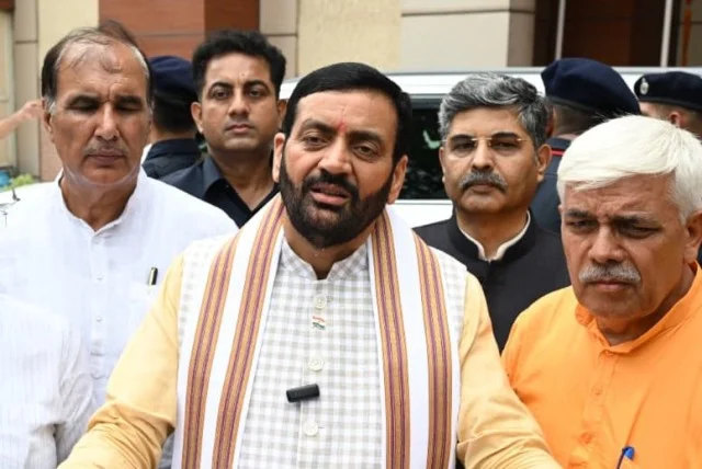 पेपर लीक मामलों में दोषियों पर सख्त कार्रवाई होगी, फास्ट ट्रैक कोर्ट में चलेगा मामला - CM