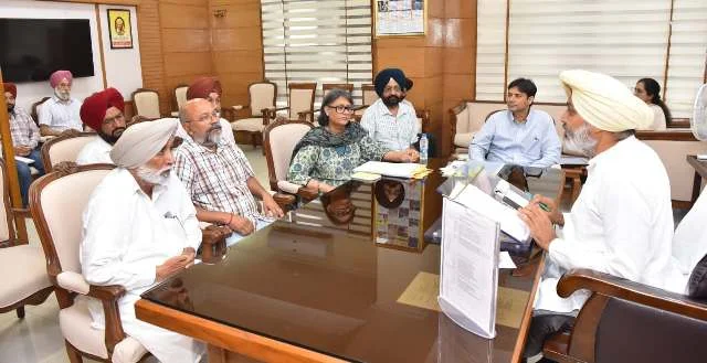 मंत्री चीमा ने कर्मचारी यूनियनों और परिवहन संगठनों के साथ की व्यापक बैठकें