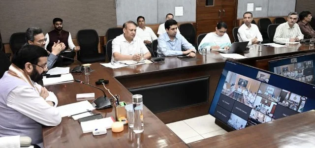मुख्यमंत्री ने जलभराव और बाढ़ प्रबंधन तैयारियों की समीक्षा की