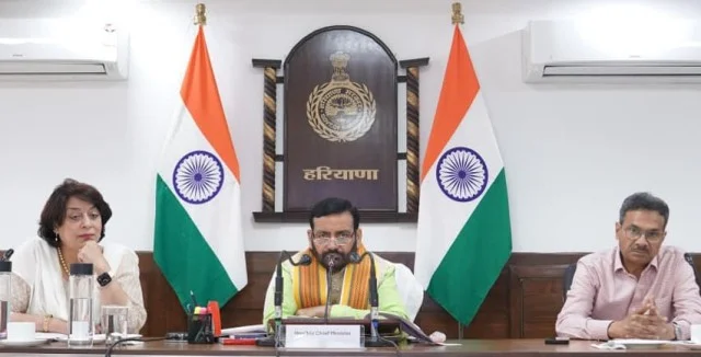 मुख्यमंत्री ने राजस्व विभाग में डिजिटल गवर्नेंस और पारदर्शी सेवाओं पर दिया जोर