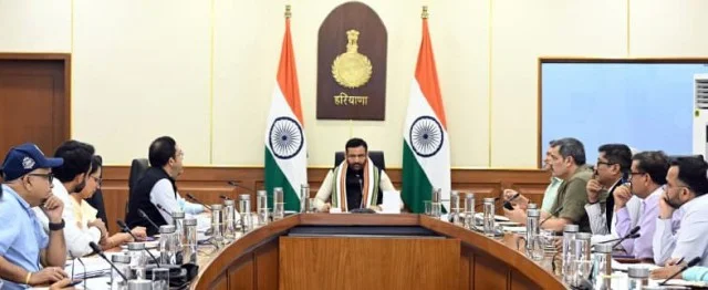 मुख्यमंत्री सैनी ने 12 परियोजनाओं की प्रगति की समीक्षा की