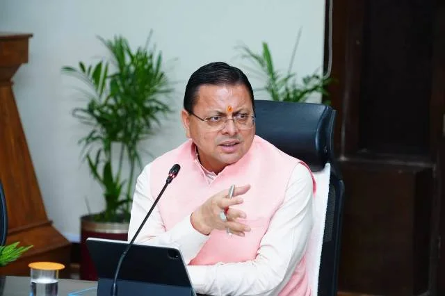 तमकनाला में बेली ब्रिज बहने के बाद सीएम धामी ने संभाली कमान