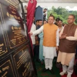 धामी ने पुरुकुल में विकास परियोजनाओं का किया लोकार्पण और शिलान्यास