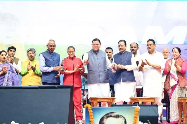 सीएम धामी ने मानसखण्ड खेल परिसर का किया शिलान्यास