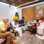 सीएम मान ने केजरीवाल संग ‘आर्ट ऑफ लिविंग’ आश्रम का किया दौरा