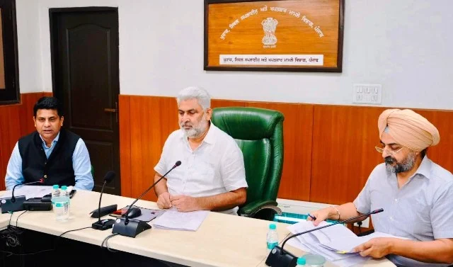 धान खरीद सीजन 2026-27 के लिए पूरी तरह तैयार रहें अधिकारी - कटारूचक्क