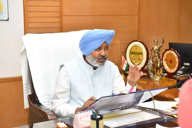 पंजाब में जीएसटी उल्लंघन के संदेह में 170 वाहन पकड़े गए