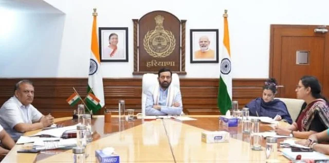 महिला एवं बाल विकास विभाग की योजनाओं की सीएम सैनी ने की समीक्षा