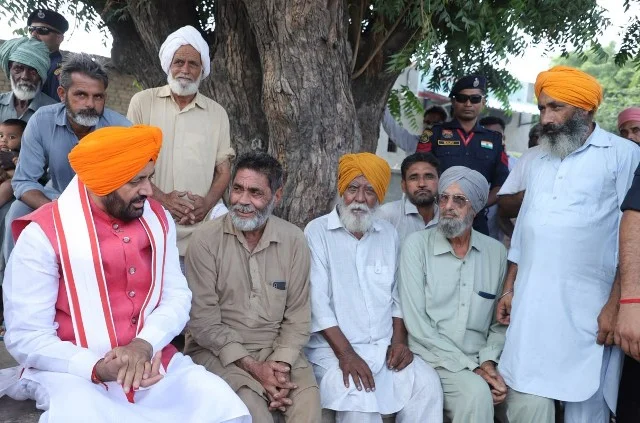 महिलाओं को आर्थिक सहायता के वादे अधूरे - सैनी