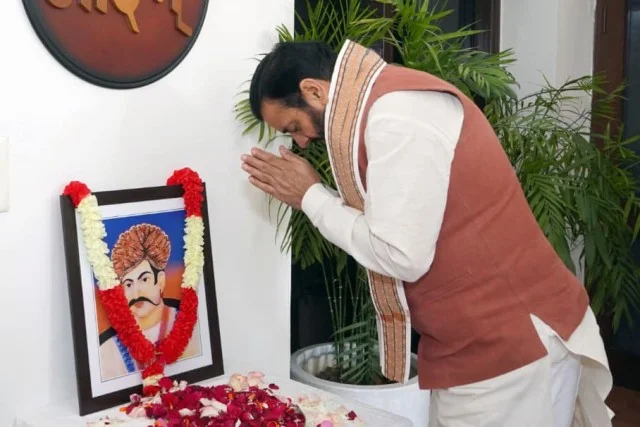 सीएम सैनी ने शहीदी दिवस पर अमर शहीद राव तुलाराम को किया नमन