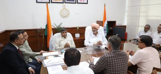 पोल्ट्री उद्योग को बढ़ावा देने पर कृषि मंत्री श्याम सिंह राणा का जोर
